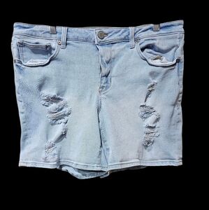 Maurices Blue Distressed Jean Shorts Size 16‎